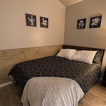 Cozy Studio Close To Ferry Saint Ignace Exterior photo